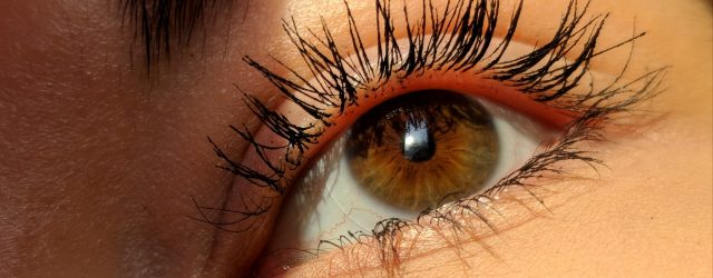 Jeg er glad for, at I i dag er kommet forbi, når vi skal tale om beauty. Det skal handle om mascara i dag herinde på bloggen. Jeg har nemlig fundet et, som jeg er rigtig glad for. O